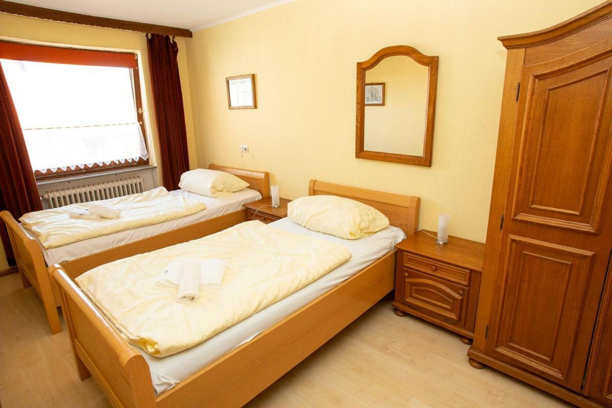 Hôtel Zum Jean Bonnet à Hofgeismar Extérieur photo
