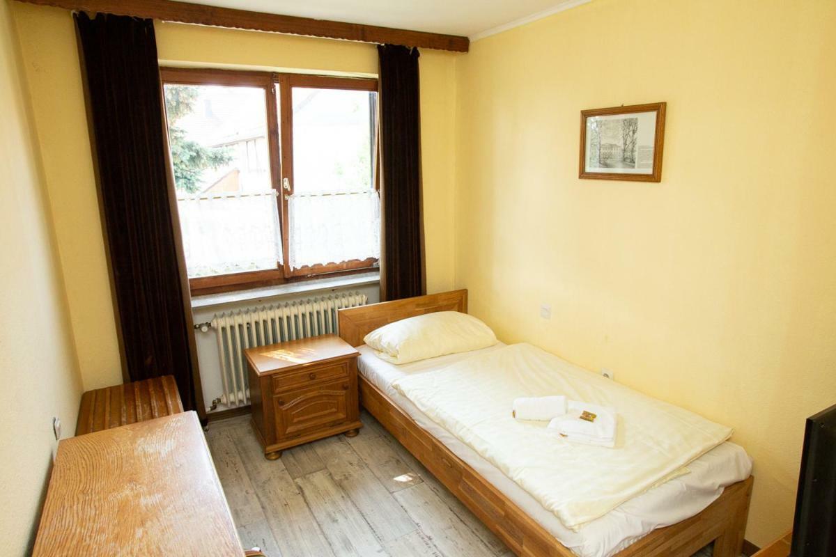 Hôtel Zum Jean Bonnet à Hofgeismar Extérieur photo